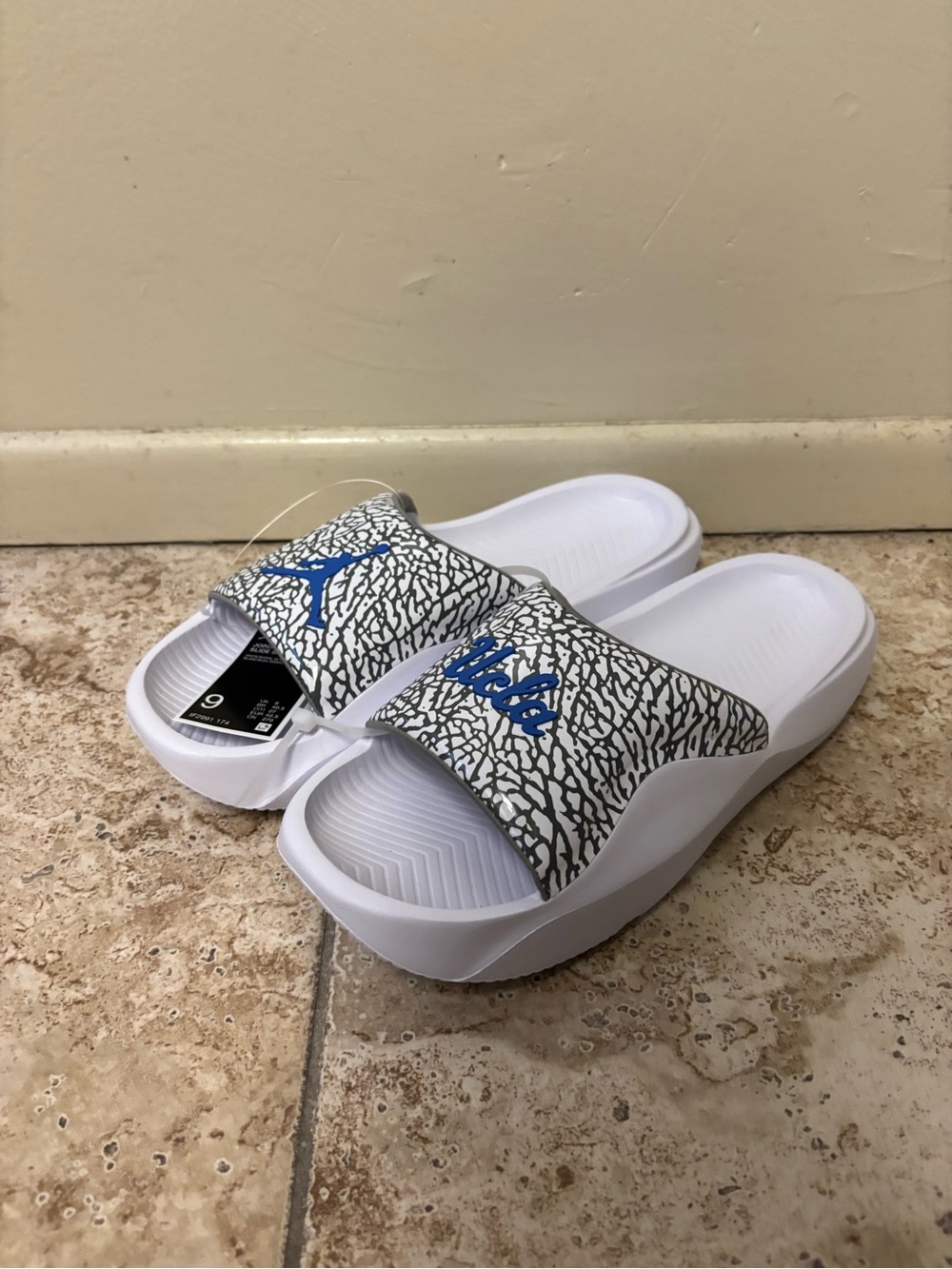 Jordan SMU Team Issued UCLA Bruins Elephant Print IF2991-174 Men’s Size 9